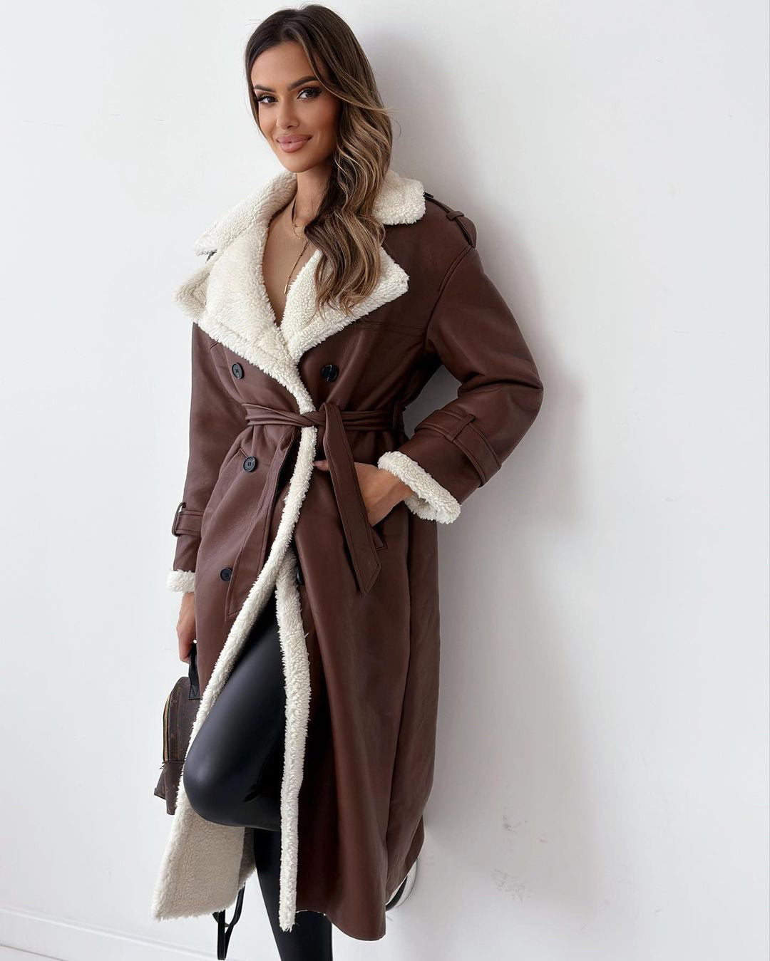 Modische, zweireihige Damen-Jacke
